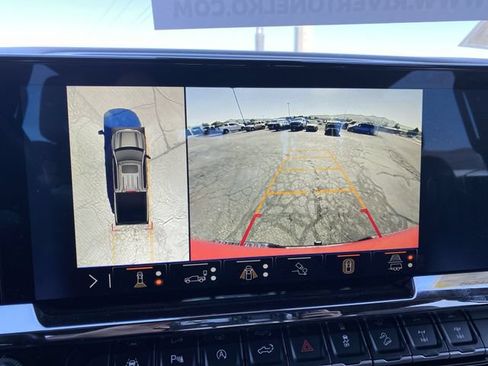 Used 2024 Chevrolet Silverado 1500 ZR2 w/ Technology Package AWD/4WD image 17