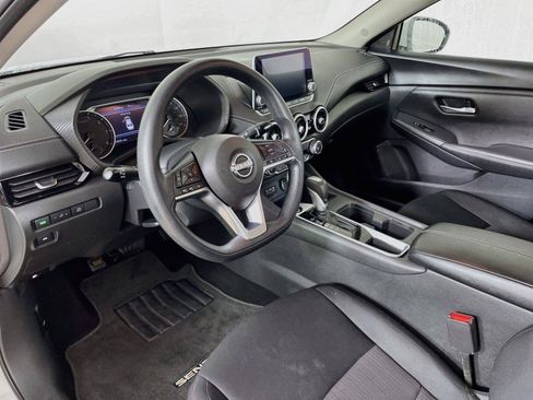 Used 2024 Nissan Sentra SV FWD image 21
