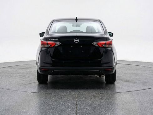 Used 2025 Nissan Versa SV image 7