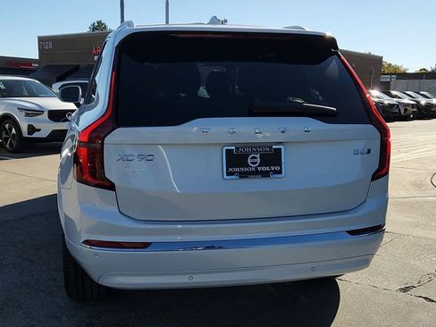New 2026 Volvo XC90 B6 Plus image 7