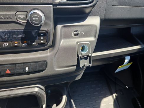 New 2026 RAM ProMaster 2500 w/ Convenience Group FWD image 12