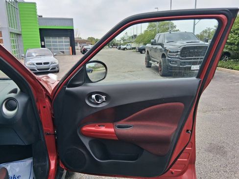 Used 2014 Nissan Juke SV AWD/4WD image 9