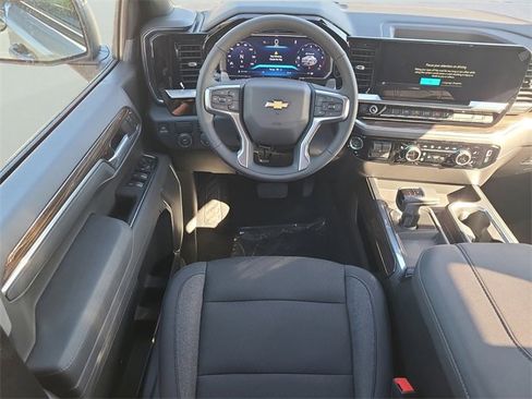 New 2026 Chevrolet Silverado 1500 LT image 16