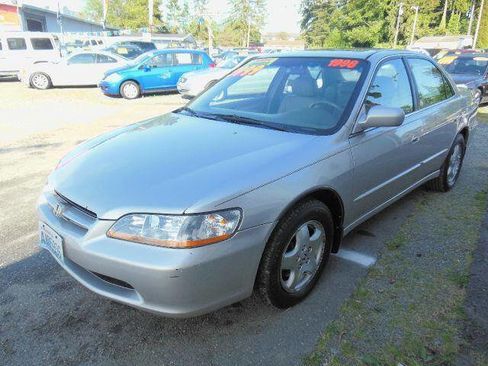Used 1998 Honda Accord EX image 2