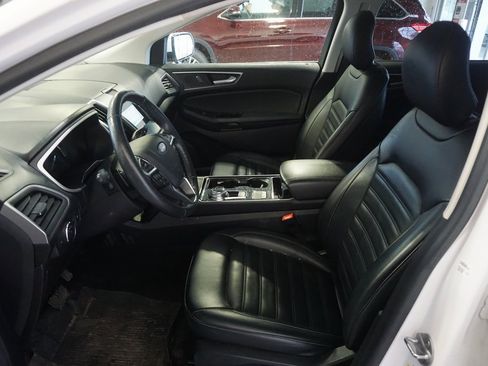 Used 2019 Ford Edge SEL w/ Equipment Group 201A image 18