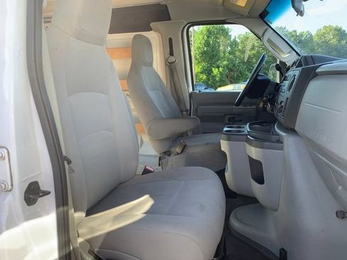 Used 2013 Ford E-250 and Econoline 250 w/ PWR Group RWD image 18
