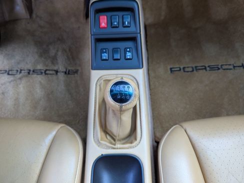 Used 1997 Porsche 911 Carrera RWD image 24