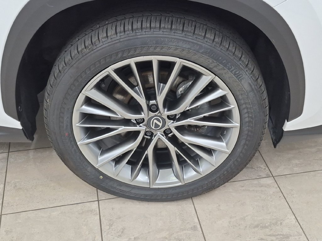 Certified 2026 Lexus NX 350 AWD w/ Accessory Package (2T) image 12