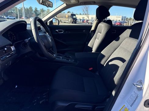 Certified 2024 Honda Civic EX image 12