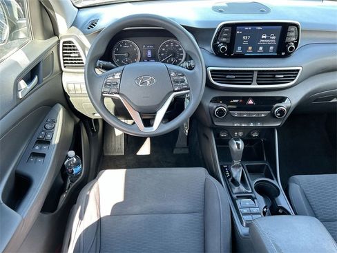 Used 2019 Hyundai Tucson SE image 13