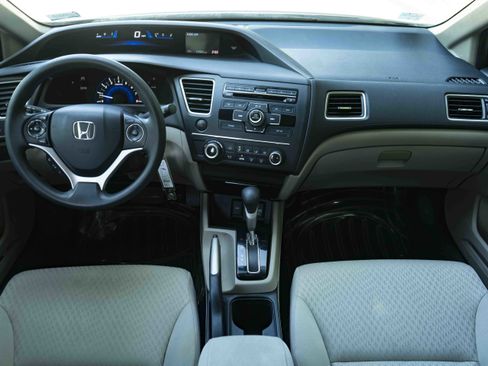 Used 2014 Honda Civic LX image 25