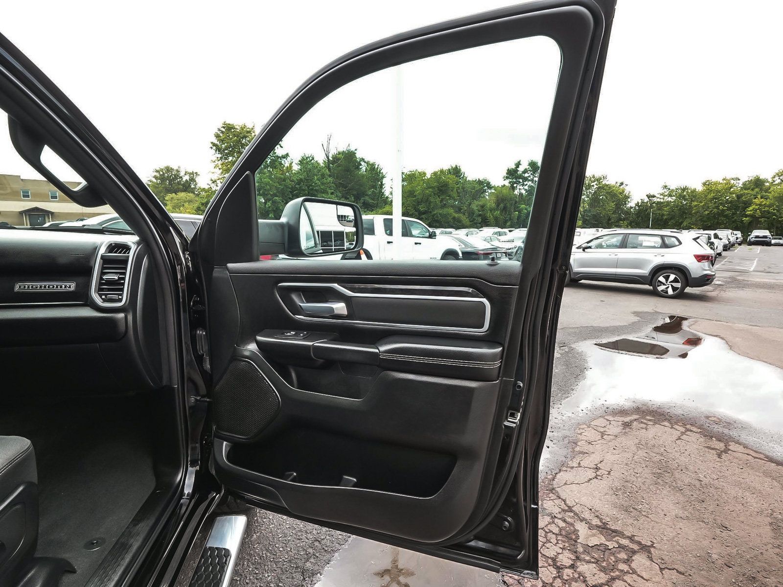 Used 2023 RAM 1500 Big Horn AWD/4WD image 15
