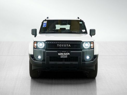 Used 2025 Toyota Land Cruiser 1958 image 8