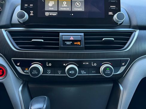 Used 2020 Honda Accord EX-L image 18