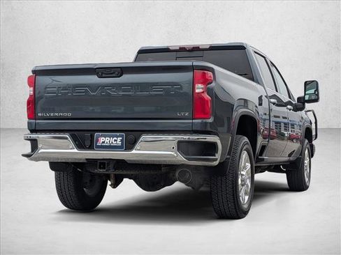 Used 2020 Chevrolet Silverado 2500 LTZ w/ LTZ Premium Package image 5