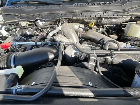 New 2024 Ford F450 XL w/ XL Chrome Package image 13