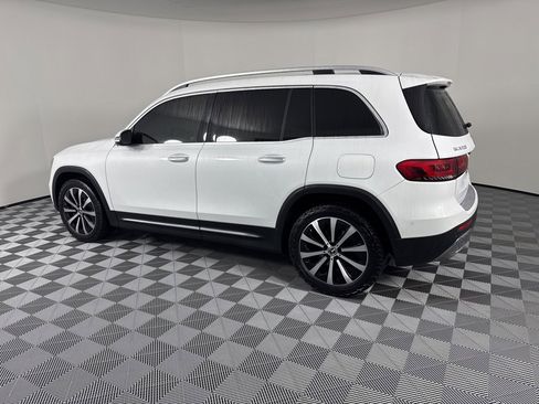 Used 2023 Mercedes-Benz GLB 250 4MATIC image 10