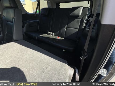 Used 2017 Chevrolet Suburban LT AWD/4WD image 21