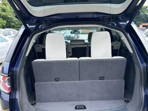 Used 2016 Land Rover Discovery Sport SE AWD/4WD image 24