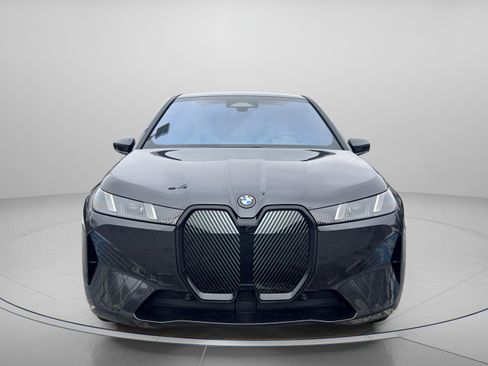 Used 2026 BMW iX xDrive45 w/ Premium Package image 2