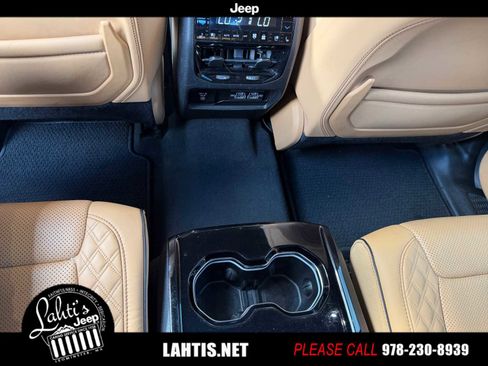 Used 2023 Jeep Grand Cherokee L Summit image 26