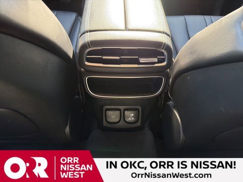 Used 2024 Genesis GV80 2.5T image 18