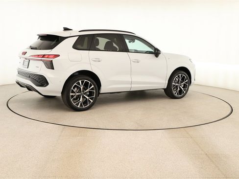 New 2026 Audi Q3 quattro 2.0T image 7