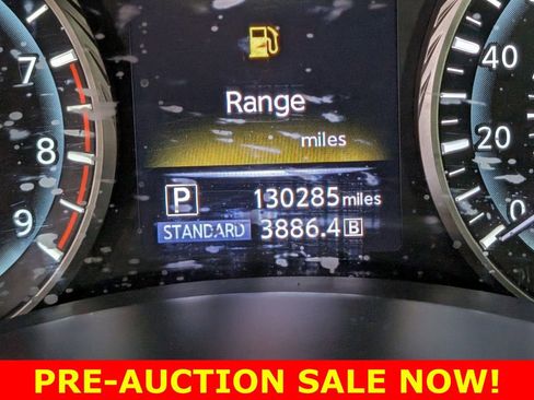 Used 2019 INFINITI Q50 Luxe image 16