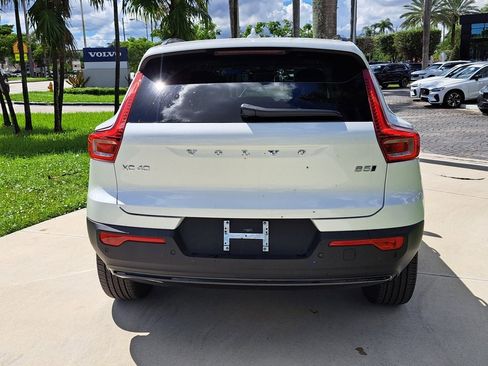 New 2026 Volvo XC40 B5 Plus w/ Protection Package Premier image 4