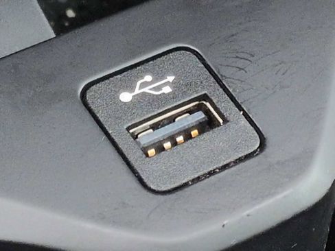 Certified 2022 BMW X5 xDrive40i w/ Parking Assistance Package image 33