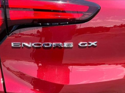 Used 2023 Buick Encore GX Select FWD image 22