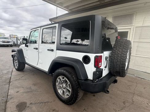 Used 2016 Jeep Wrangler Unlimited Rubicon w/ Max Tow Package image 23