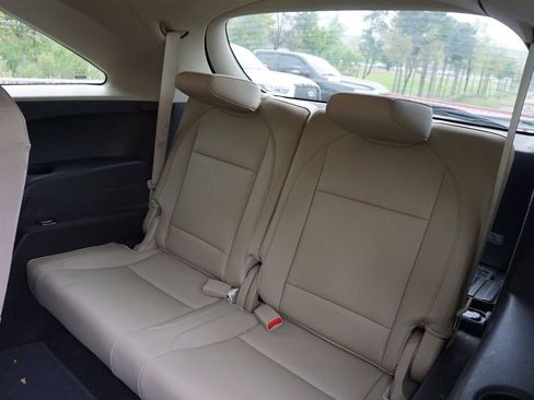 Used 2019 Acura MDX FWD image 15