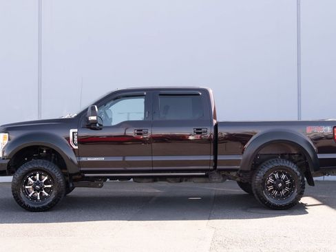 Used 2019 Ford F350 Lariat w/ Lariat Ultimate Package AWD/4WD image 25