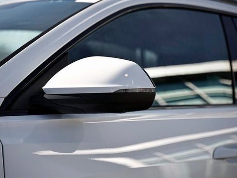 New 2026 Audi Q8 Premium Plus image 11