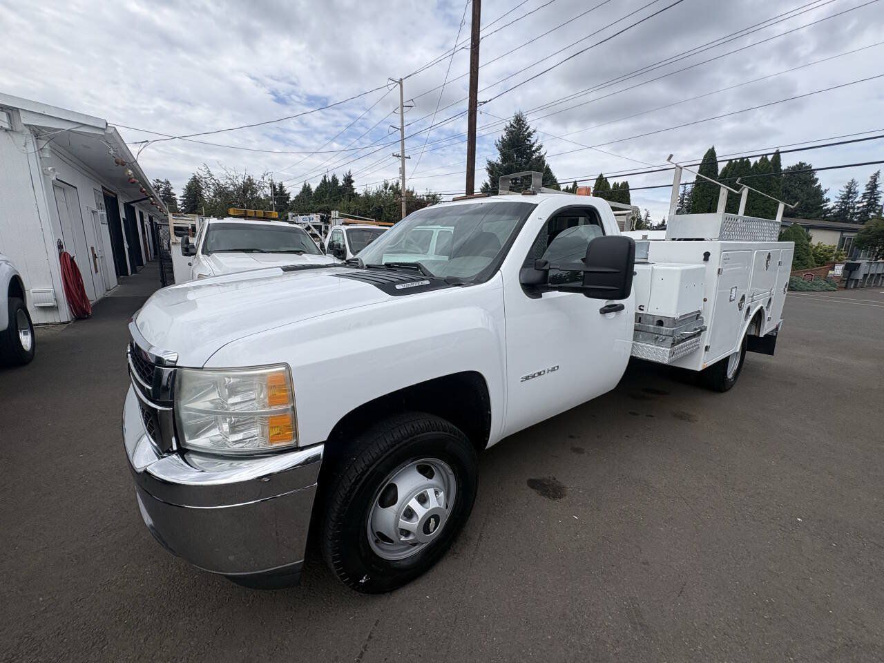 Used 2012 Chevrolet Silverado 3500 W/T RWD image 1