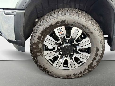 New 2025 GMC Sierra 3500 Pro w/ Convenience Package AWD/4WD image 10