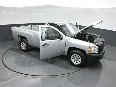 Used 2012 Chevrolet Silverado 1500 W/T image 38