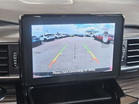 Certified 2023 Ford Explorer Limited image 20