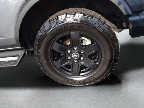 Certified 2024 Ford Bronco Black Diamond AWD/4WD image 7