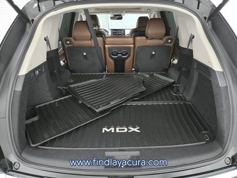 Certified 2025 Acura MDX SH-AWD w/ Technology Package image 18