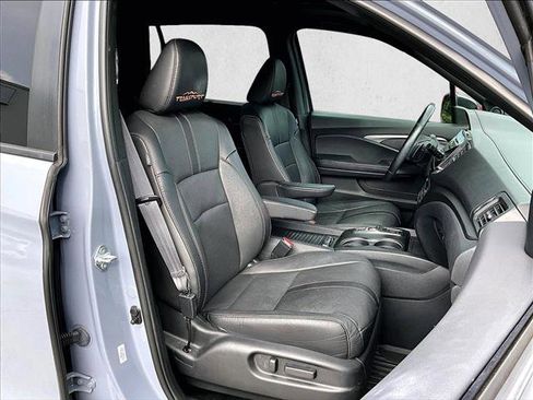 Used 2022 Honda Passport TrailSport image 9