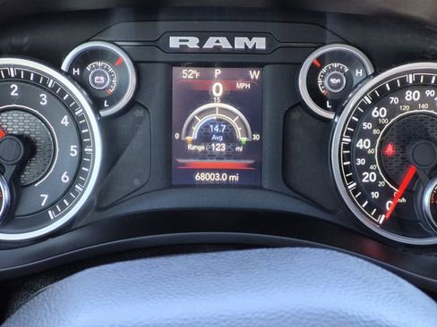 Used 2023 RAM 2500 Big Horn w/ Level 1 Equipment Group AWD/4WD image 10