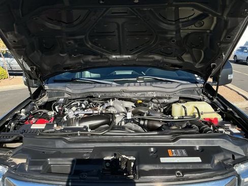 Used 2022 Ford F350 Lariat w/ Lariat Ultimate Package image 16