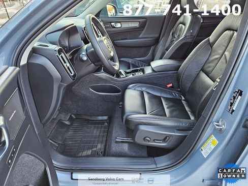 Certified 2023 Volvo XC40 B5 Ultimate w/ Protection Package Premier image 14
