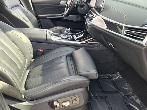 Used 2019 BMW X7 xDrive50i w/ Dynamic Handling Package AWD/4WD image 17