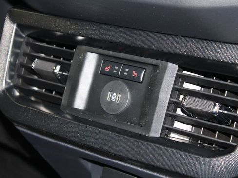 New 2026 Ford F250 Platinum image 35