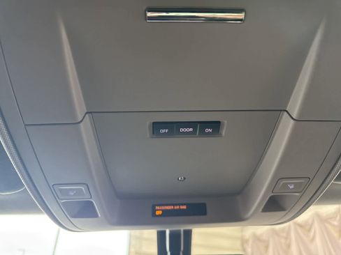 Used 2018 Chevrolet Silverado 1500 LT w/ All Star Edition image 23