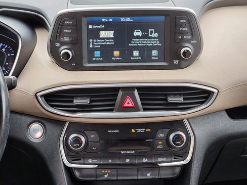 Used 2019 Hyundai Santa Fe Limited image 24