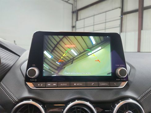 Used 2024 Nissan Sentra SV image 27